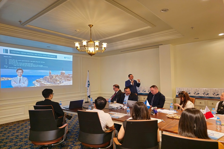 [𝐑𝐄𝐂𝐀𝐏] HỘI THẢO CƠ HỘI TRỞ THÀNH CÔNG DÂN TOÀN CẦU TẠI CÁC NƯỚC THUỘC KHỐI THỊNH VƯỢNG CHUNG COMMONWEALTH